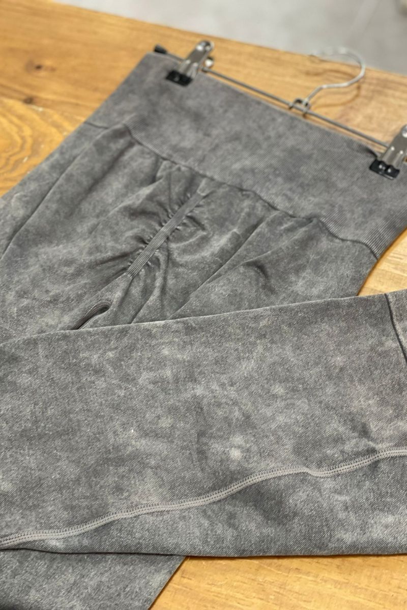 Leggins acampanado push up