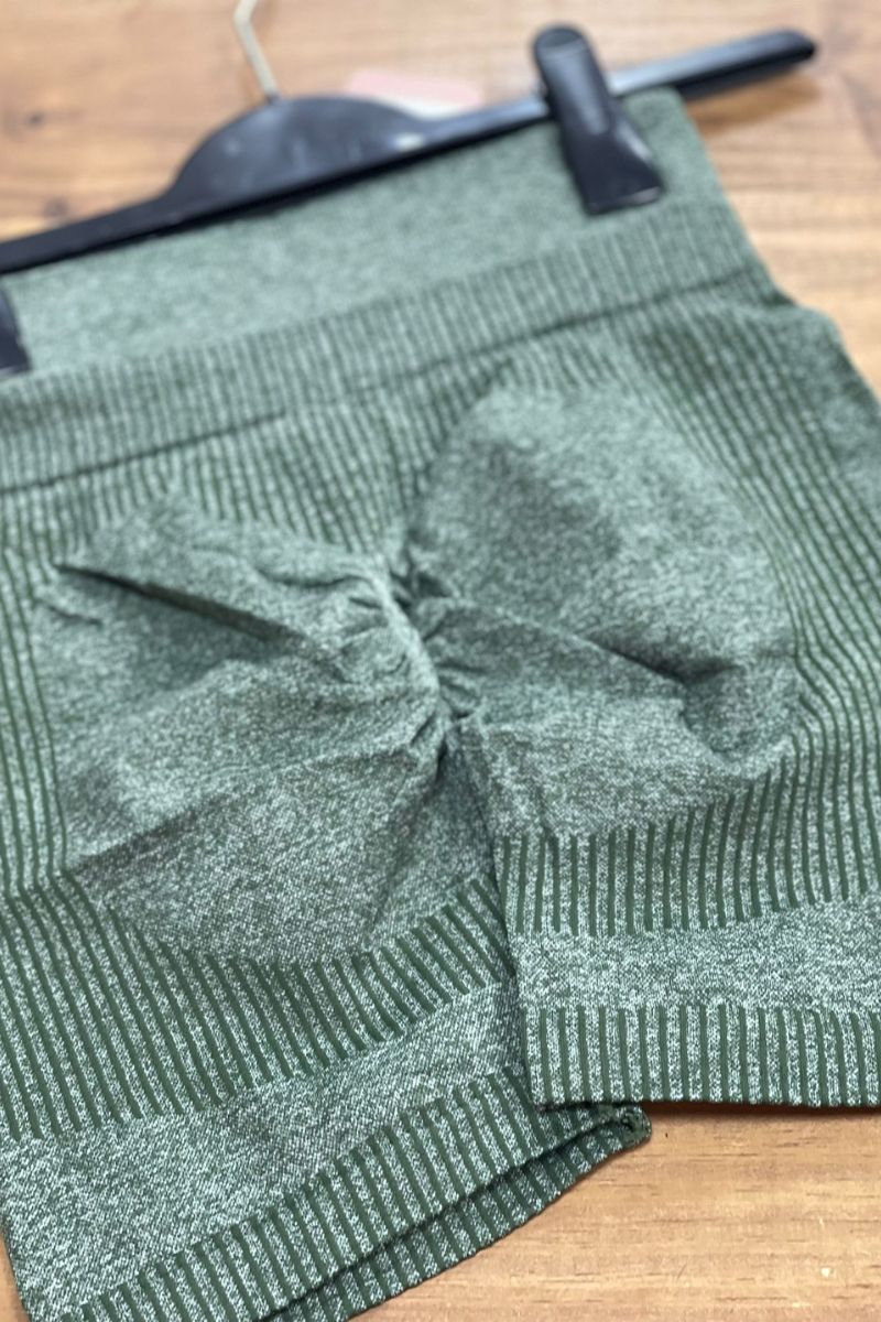 Short Naira push up