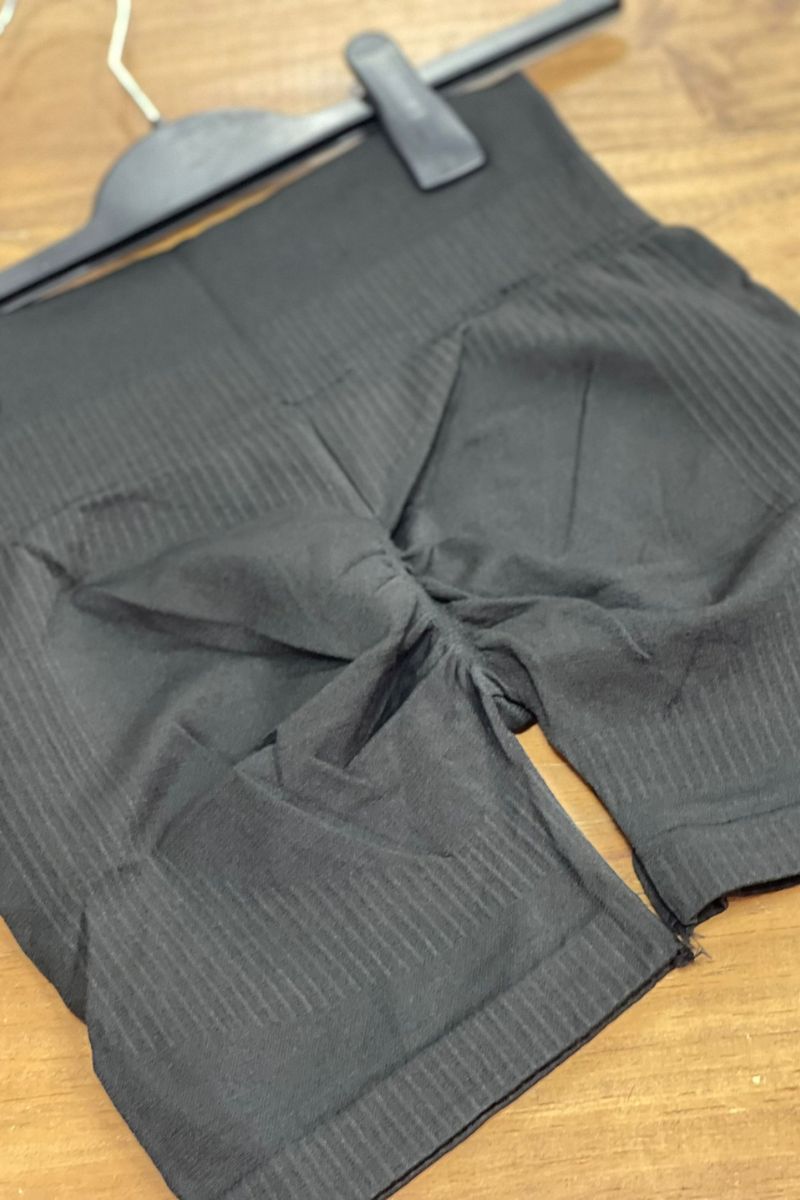 Short Naira push up