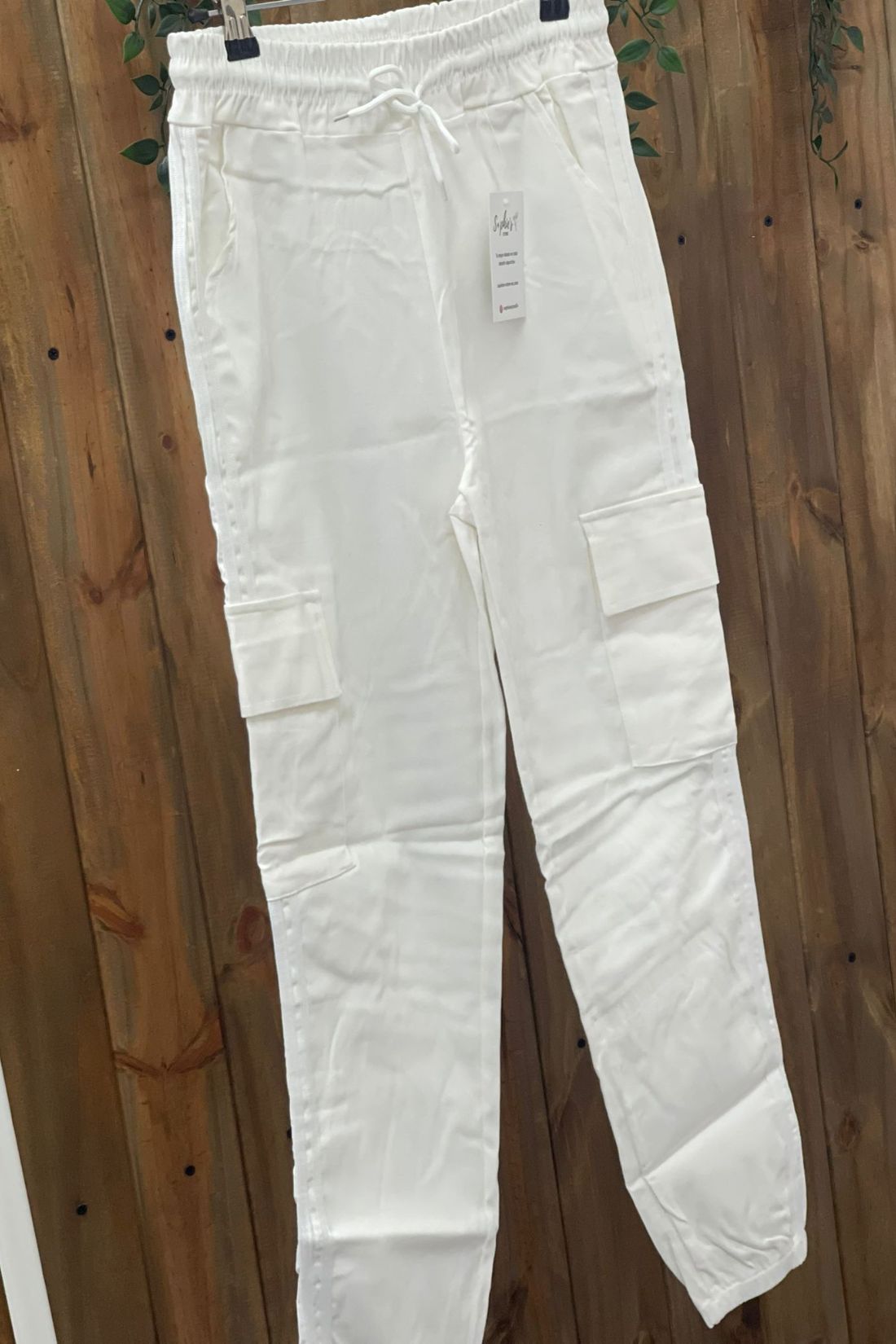Pantalón cargo
