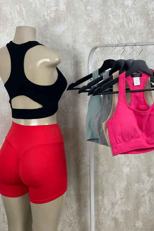 Top básico con relleno extraíble