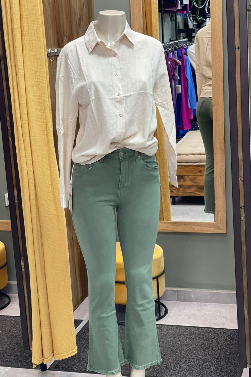 Vaquero acampanado verde - elástico