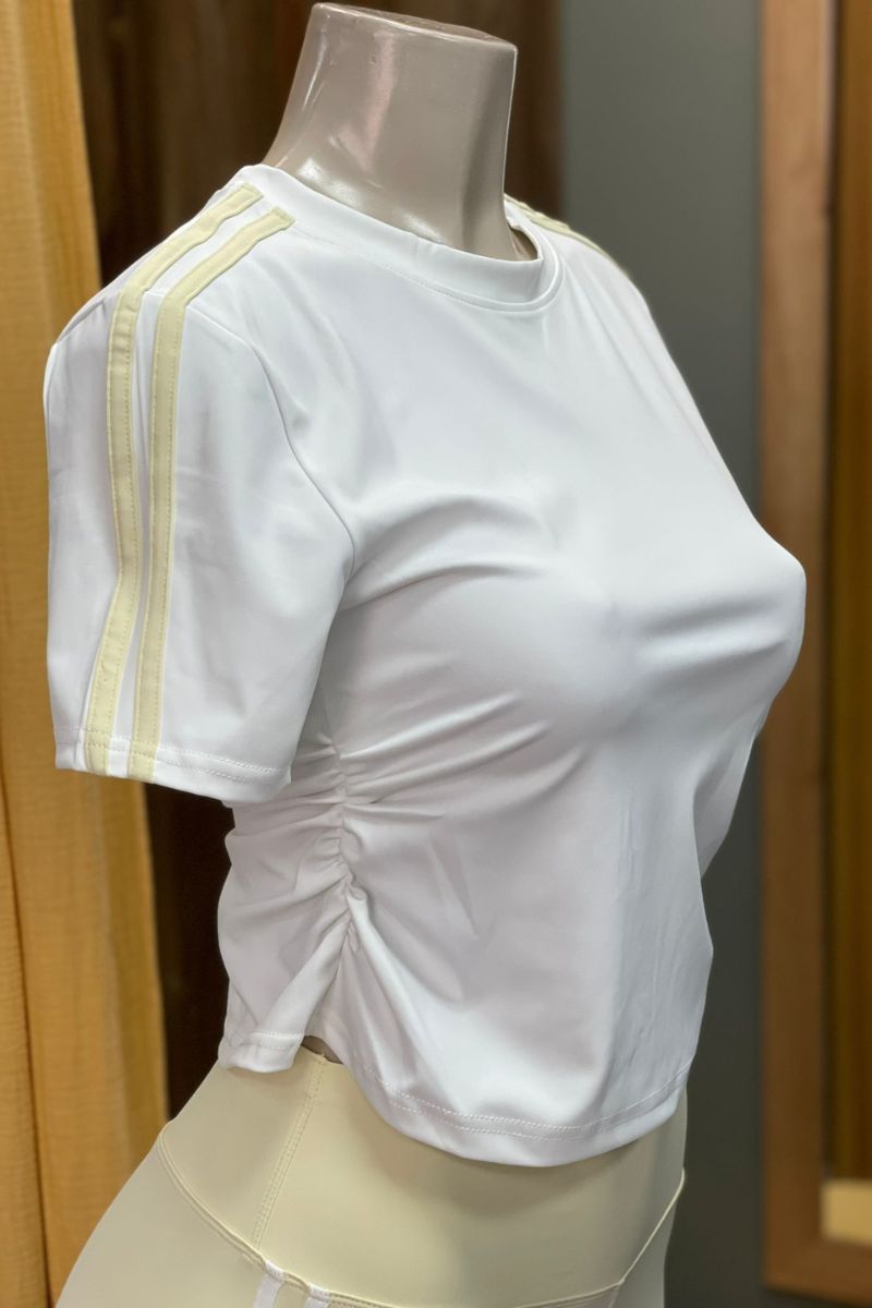 Camiseta Adriana