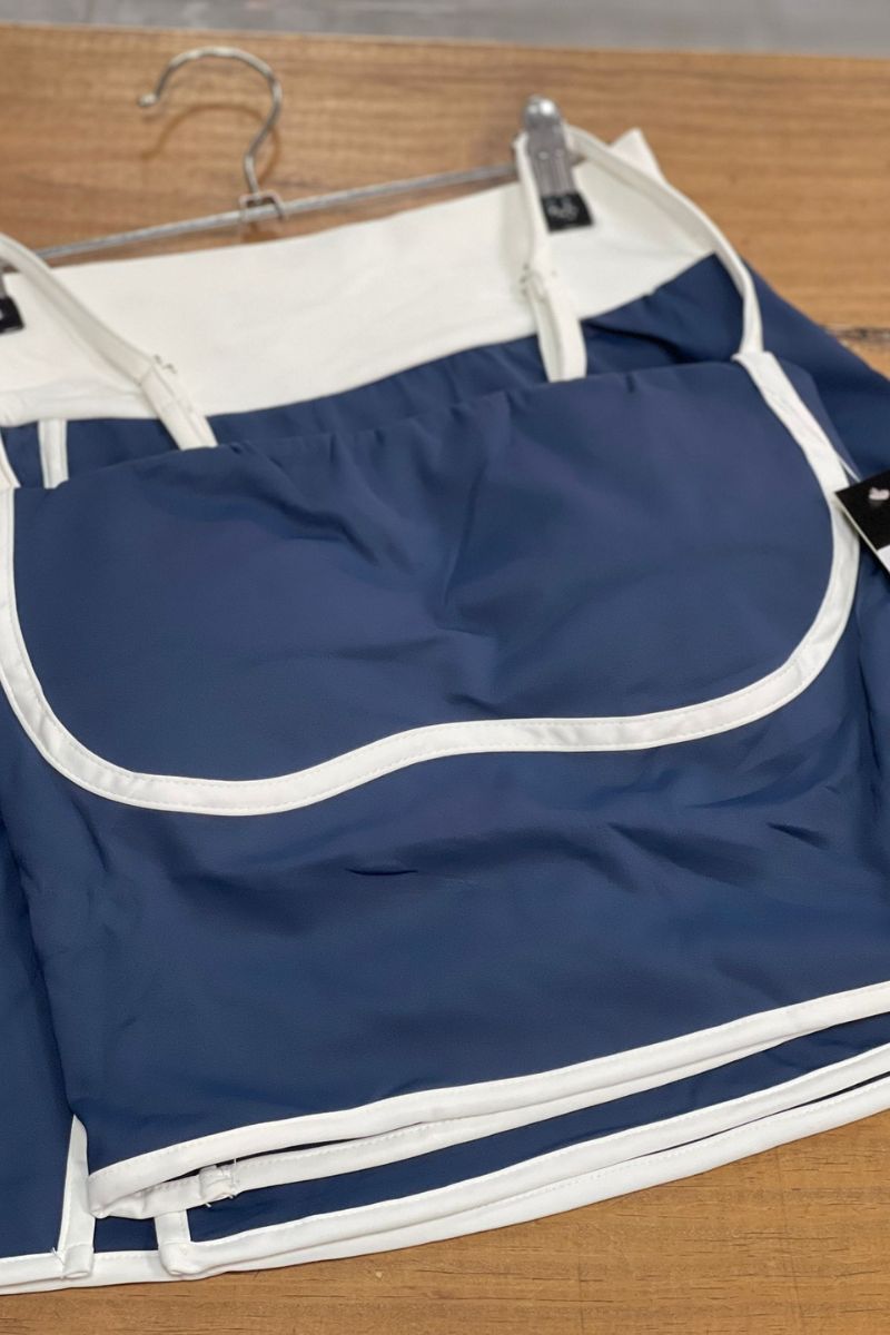 Conjunto con falda pantalón