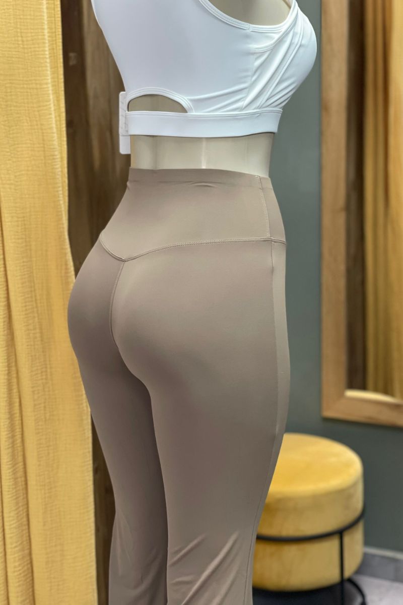 Pantalón Acampanado - lycra