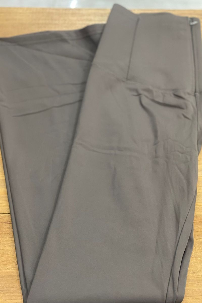 Leggins Acampanado faja