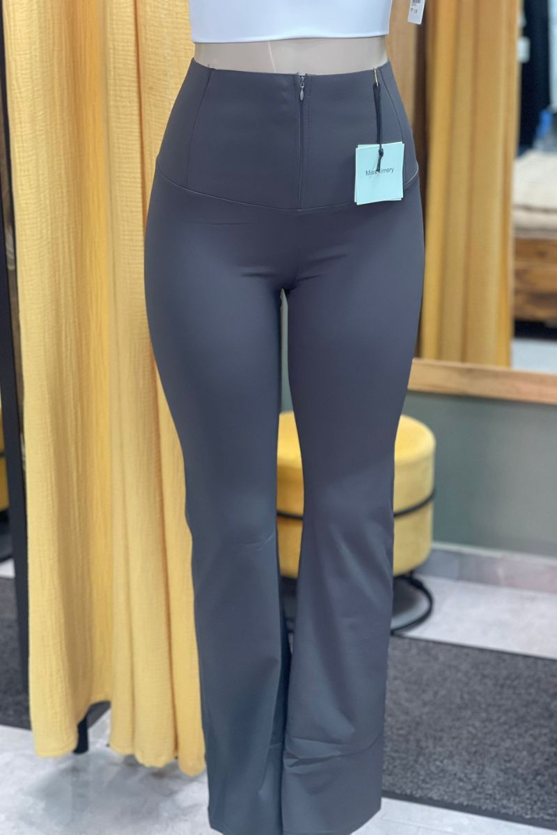 Leggins Acampanado faja