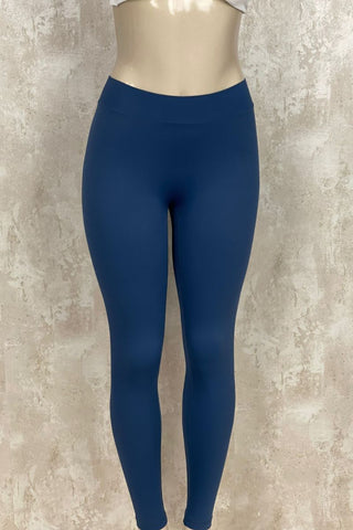 Image of Leggins Capri con pico a V push up