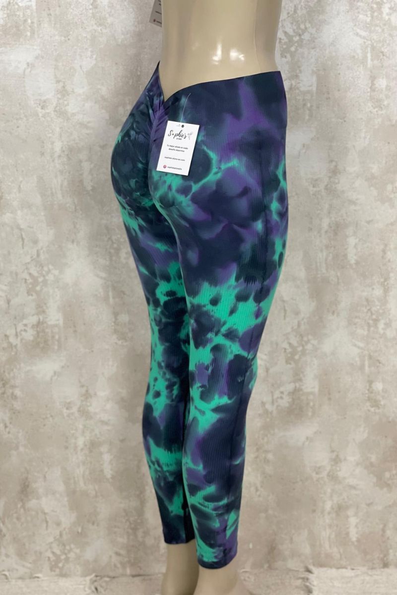 Leggins mancha con pico a v y push up