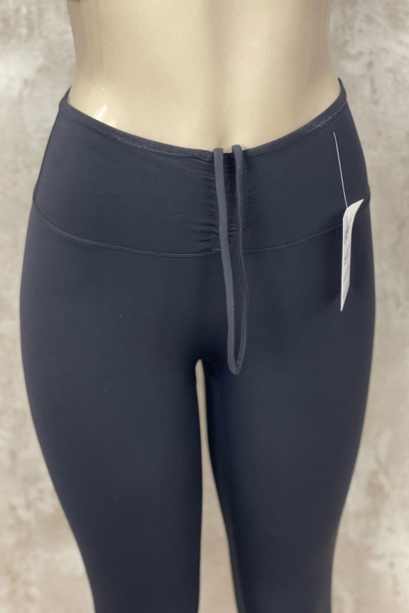 Leggins push-up con fruncido reductor