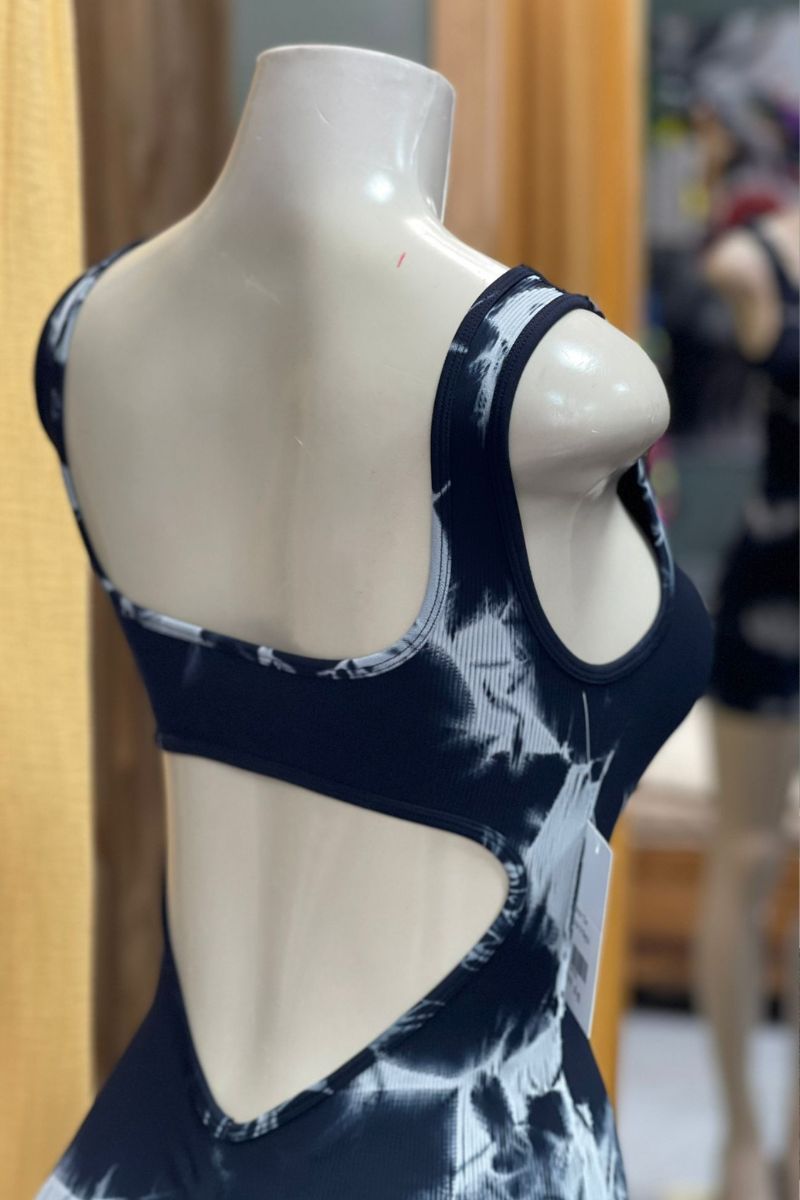 Mono Tie dye push up