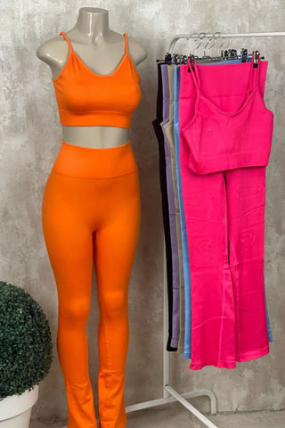 Image of Conjunto acampanado