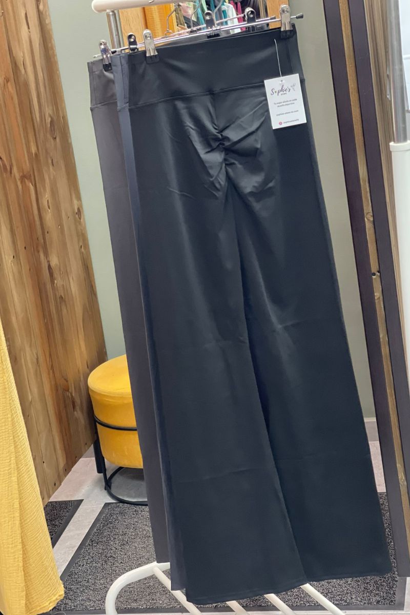 Leggins acampanado push up - Olga