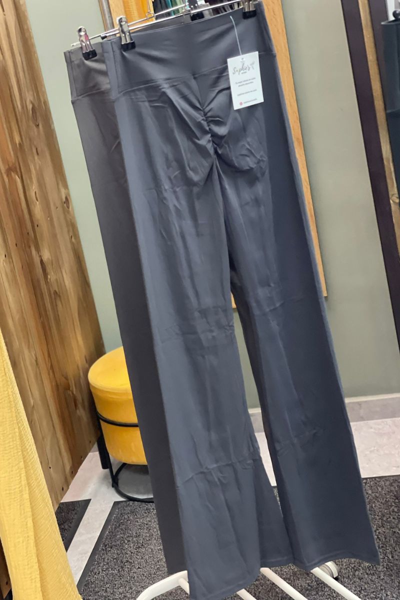 Leggins acampanado push up - Olga