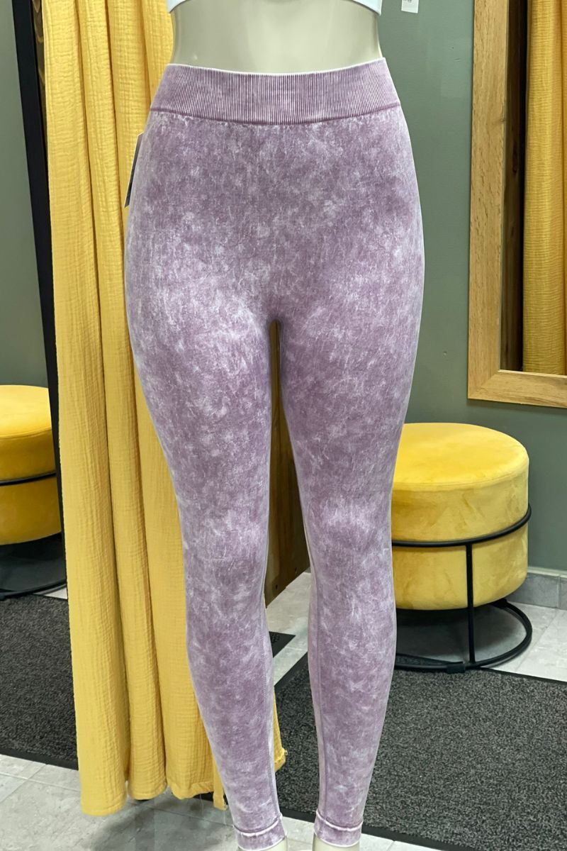 Leggins pico a V efecto desgastado push up