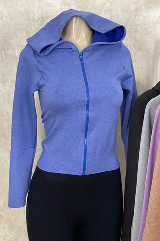 Image of Chaqueta Essential Hoodie"con gorro