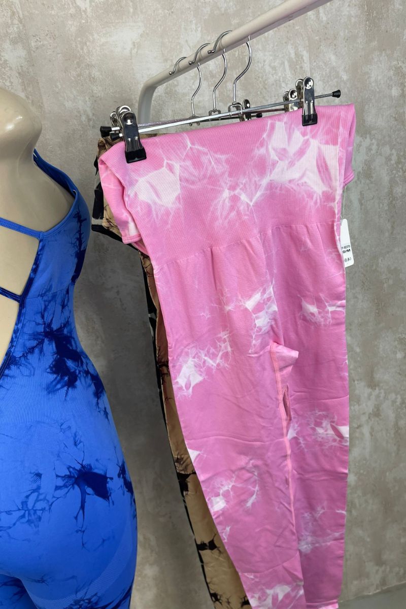 Mono Tie Dye Push Up