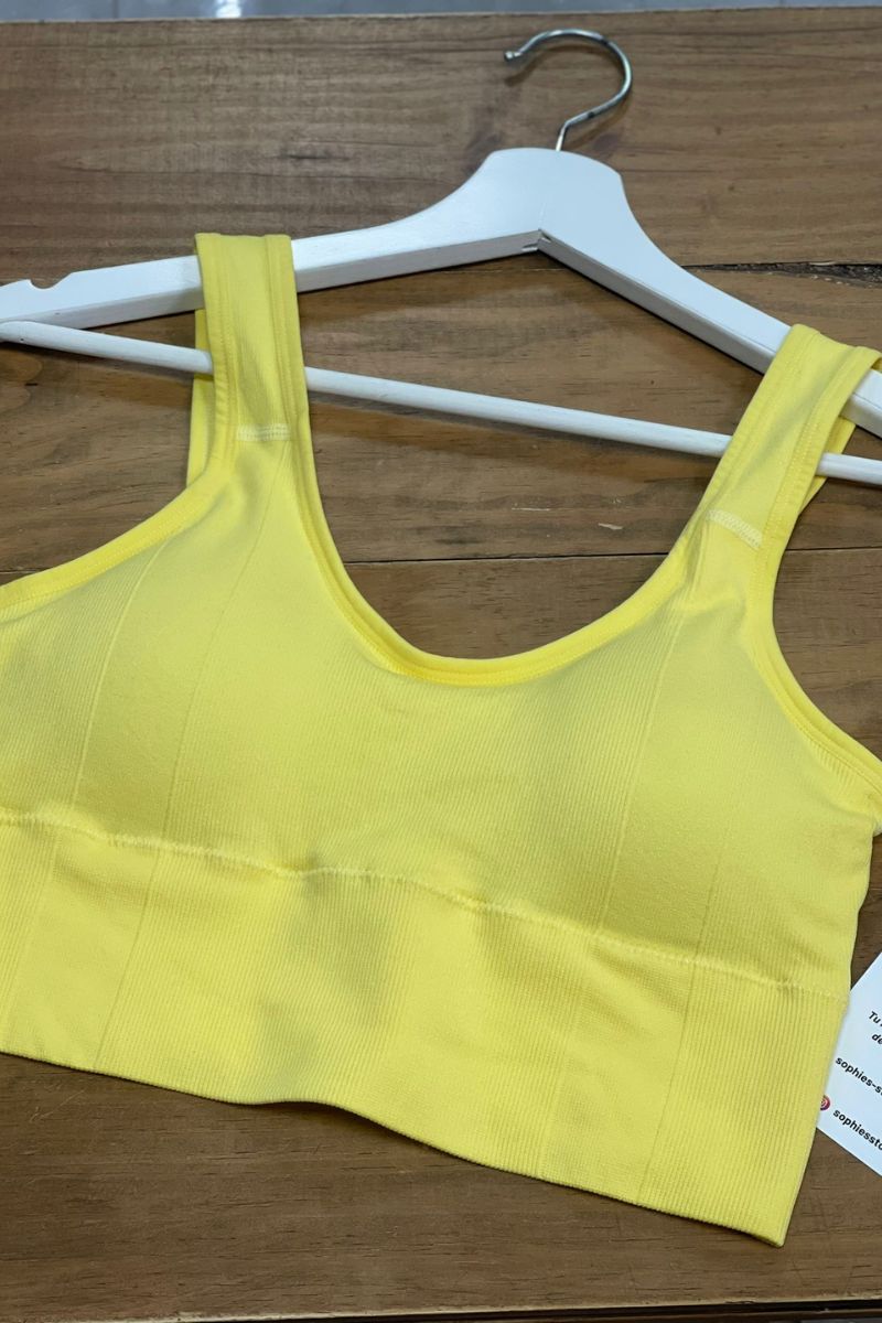 Top con relleno extraíble